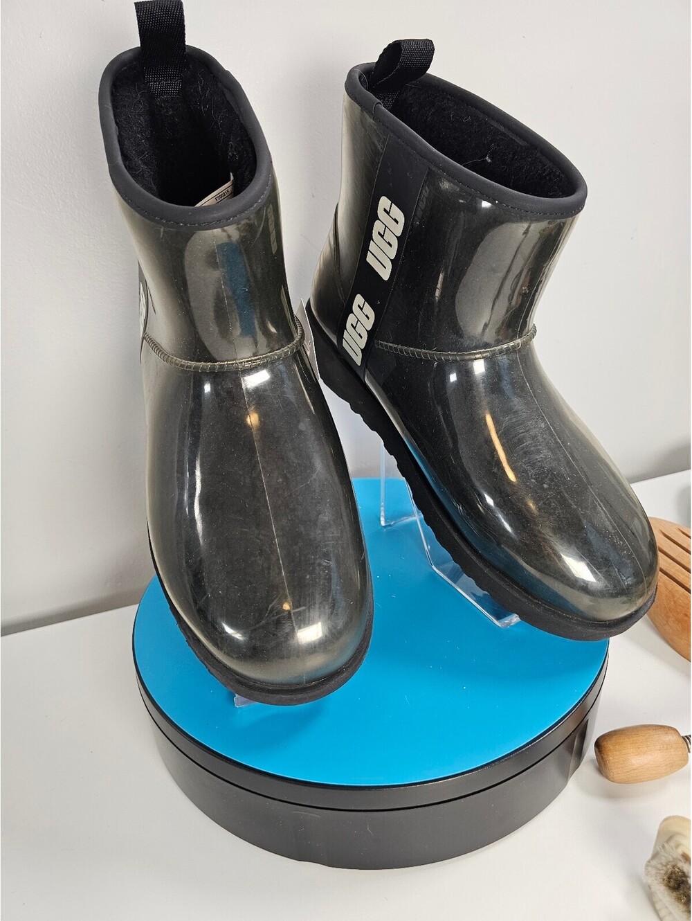 UGG Women's Clear Black Rain Boots with Shearling Lining Size 9